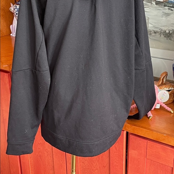 Lululemon Black Hoodie Large EUC - Picture 6 of 7
